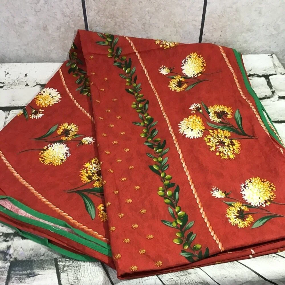Vintage Tablecloth Red Green W/ Floral Print‎ Dandelion Fluffs 84” X 54”